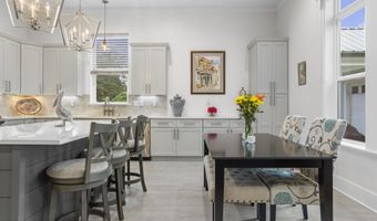 329 Saint George St, Bay St. Louis, MS 39520