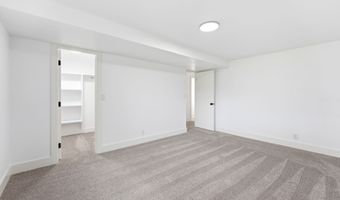 871 N BONITA Way E, Centerville, UT 84014