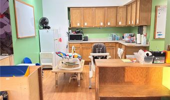 2328 N Hillcrest Pkwy, Altoona, WI 54720