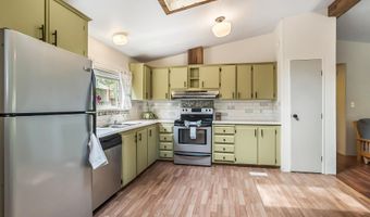 18948 Choctaw Rd, Bend, OR 97702