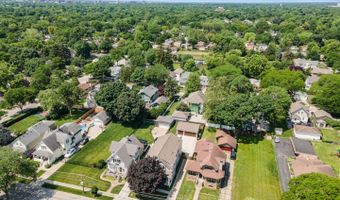 26 S Chestnut Ave, Arlington Heights, IL 60005