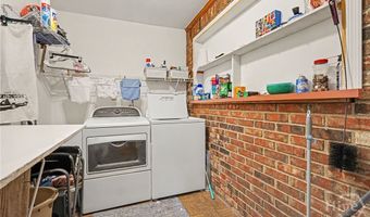 168 Great Oak Dr, Athens, GA 30605