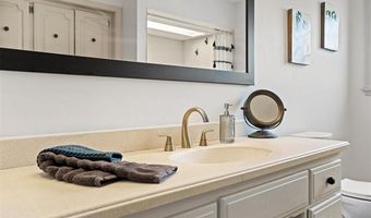 941 SE Paddock Ct, Bartlesville, OK 74006