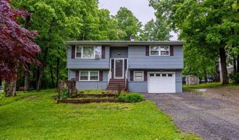 67 Cedar Tree Dr, Alloway, NJ 07422