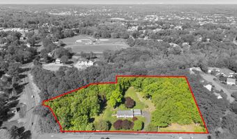 104 Benz St, Ansonia, CT 06401