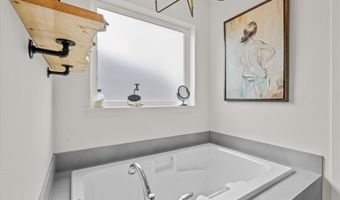 722 SE 37th Ave, Battle Ground, WA 98604