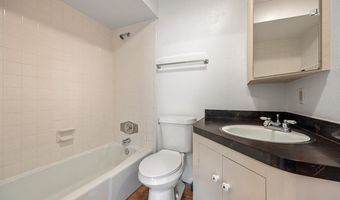 636 Patterson Ave B, Alamo Heights, TX 78209