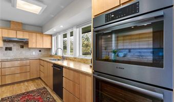 1711 W Church Rd, Alden, WI 54026