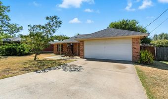 1221 Elmira St, Weatherford, TX 76086