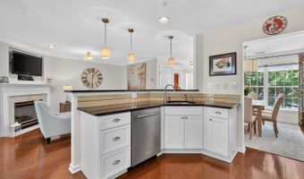 6606 NETTIES Ln #1308, Alexandria, VA 22315
