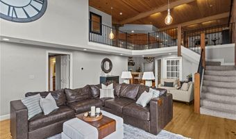 1 Tupperware Dr 239, North Smithfield, RI 02896