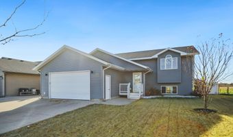 1313 Plum Ln, Aberdeen, SD 57401