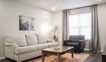 1306 SE C St, Bentonville, AR 72712