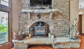 18549 Landridge Way, Abingdon, VA 24211
