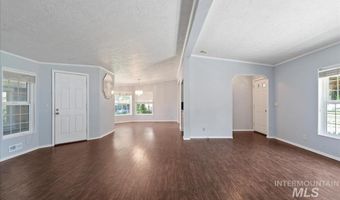 8306 W Wilowpark Dr, Boise, ID 83714