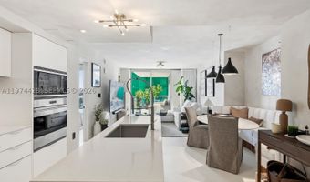 9521 E Bay Harbor Dr 705, Bay Harbor Islands, FL 33154