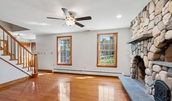 4 Battcock Rd, Billerica, MA 01821