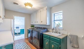 4833 Meadow Dr, Abilene, TX 79606