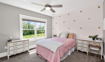 24913 Covenant Ln, Adel, IA 50003