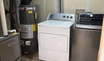 1418 Wheeler St, Ames, IA 50010