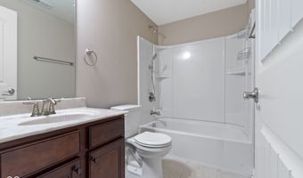 543 Amersham Ct, Avon, IN 46123
