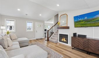 6986 Lancaster Way NE, Albertville, MN 55301