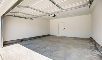 5086 Garden Grove Ln, Delhi, OH 45238