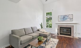 6002 Draycott Dr, Indianapolis, IN 46236