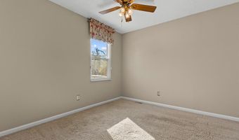 13338 Hiddendale Ln, Ballwin, MO 63021