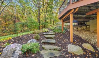 5959 Pheasant View Dr NE, Ada, MI 49301