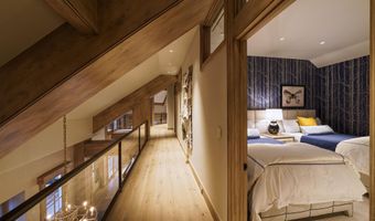 17 Chateau Ln 501, Beaver Creek, CO 81620