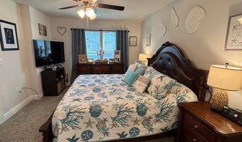 278 The Prado E-4, Apalachicola, FL 32320