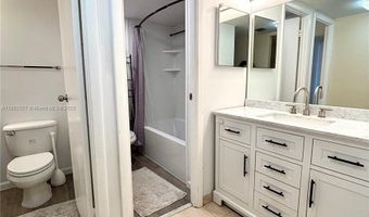 20301 W Country Club Dr 1025, Aventura, FL 33180