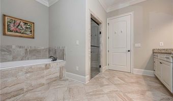 62 Cedarcrest Village Ct, Acworth, GA 30101