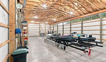 3235 Lakeview Dr, Allegan, MI 49010