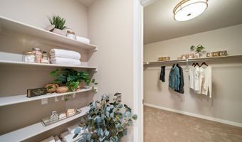 22292 E 38th Pl, Aurora, CO 80019
