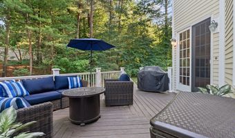 32 Bobby Jones Dr 32, Andover, MA 01810