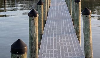 1678 Alligator Dr, Alligator Point, FL 32346