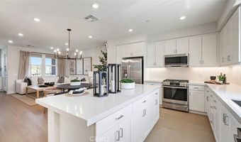 1860 S Union St 8, Anaheim, CA 92805