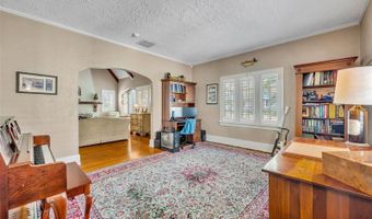 1230 GOLDEN Ln, Orlando, FL 32804