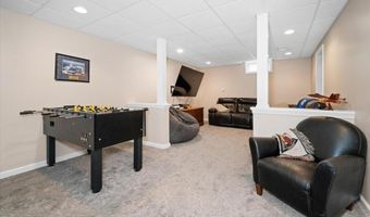 317 DETJEN Dr, Hockessin, DE 19707