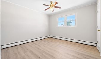 258 BAY SHORE Dr, Barnegat, NJ 08005
