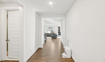 42051 NIGHT NURSE Cir, Ashburn, VA 20148