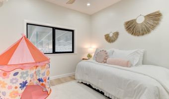 1159 Loho St, Kailua, HI 96734