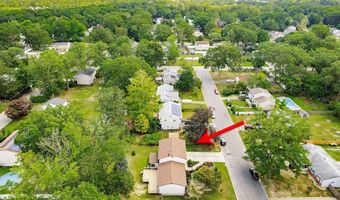 13 Grouse Dr, Bayville, NJ 08721