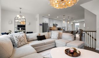 2949 Aughton Rd, Ann Arbor, MI 48105