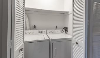 1204 WAYNE St N C, Arlington, VA 22201