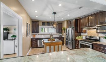 17461 Wyndale Rd, Abingdon, VA 24210