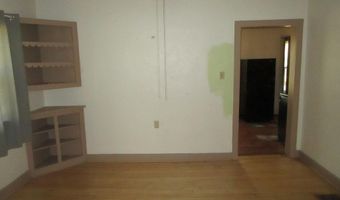 454 Center St, Adams, WI 53910