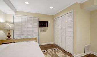 117 PRINCESS St, Alexandria, VA 22314